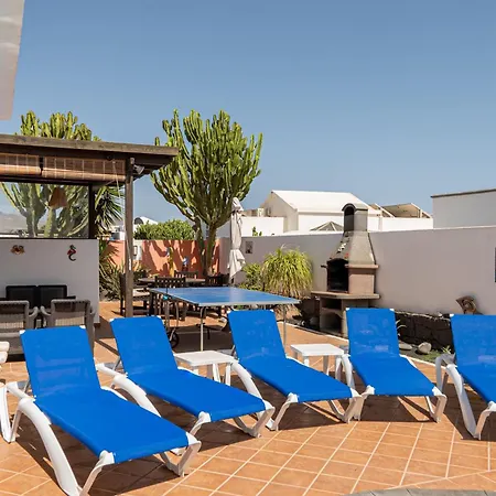 Utopia, 4 Bedrooms, Heated Pool & Complete Privacy Villa *