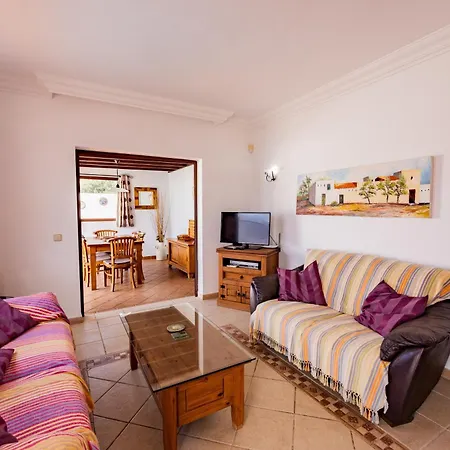 Utopia, 4 Bedrooms, Heated Pool & Complete Privacy Willa Playa Blanca (Lanzarote)