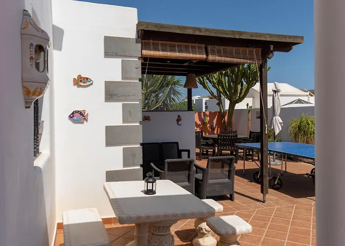 Willa Utopia, 4 Bedrooms, Heated Pool & Complete Privacy *