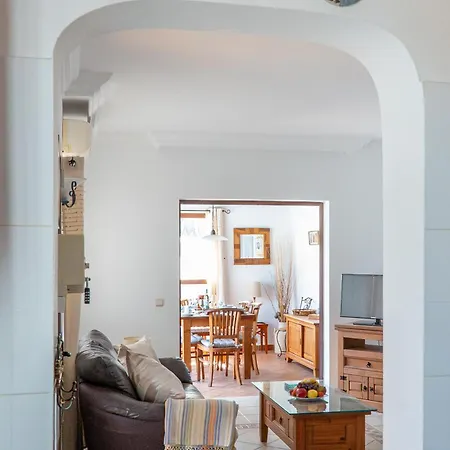 Вилла Utopia, 4 Bedrooms, Heated Pool & Complete Privacy Коста Бланка