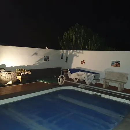 Utopia, 4 Bedrooms, Heated Pool & Complete Privacy