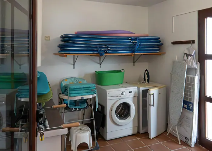 Вилла Utopia, 4 Bedrooms, Heated Pool & Complete Privacy