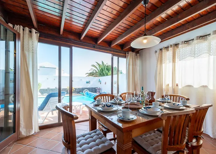 Вилла Utopia, 4 Bedrooms, Heated Pool & Complete Privacy