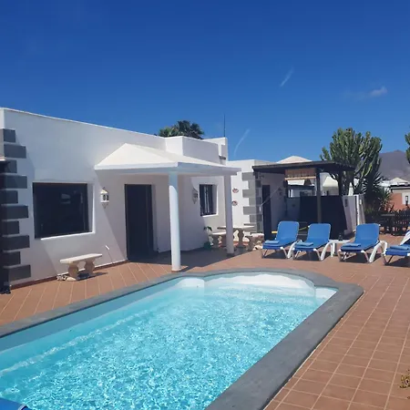 Utopia, 4 Bedrooms, Heated Pool & Complete Privacy ヴィラ